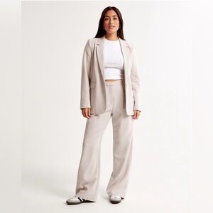Abercrombie & Fitch Curve Love Sloane Tailored Wide Leg Pant